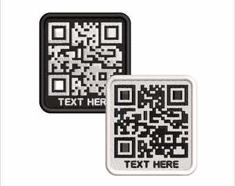 Aangepaste geborduurde QR-codepatch: tekst onderaan - opstrijken/klittenband