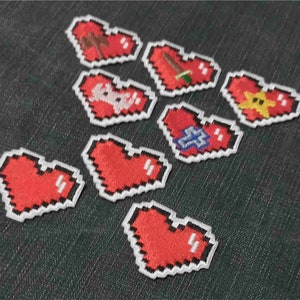 Lot de 6 coeurs pixelisés 8 bits - nombreux styles - écusson brodé 100 % - à repasser/coudre