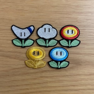 SM - Set mit 5 Flower Power Ups - Mini Aufnäher zum Aufnähen - 4 cm