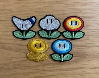 SM - Set of 5 Flower Power Ups - Mini Embroidered Patch Iron/Sew on - 4cm