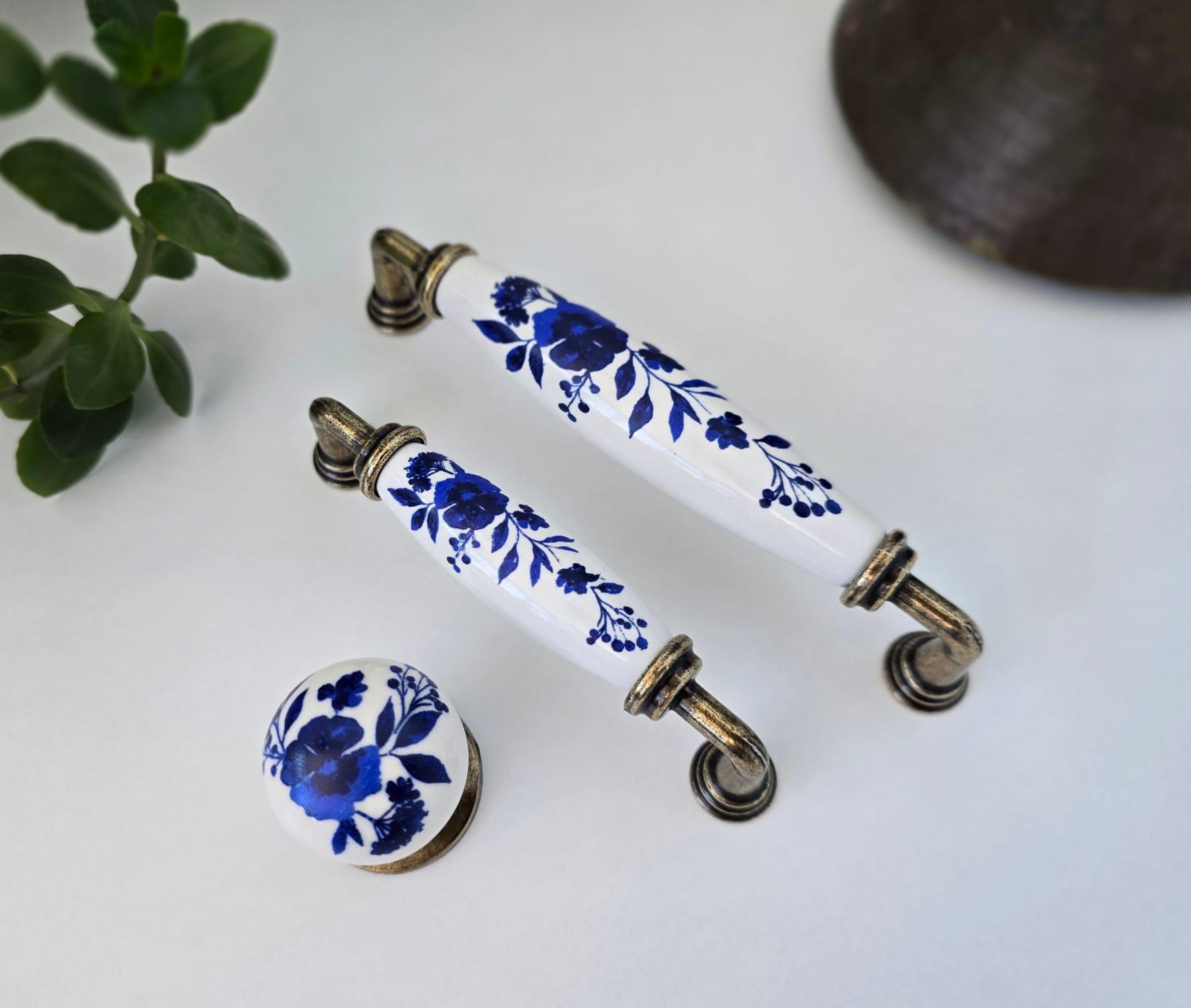 Blue ceramic pulls - Etsy 日本
