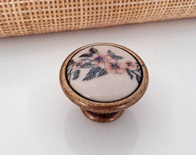 Vintage Floral Knob Porcelain Antique Flower Knob Dresser Knob Wardrobe Knob Drawer Knob Dresser Porcelain Knob Cabinet Knobs Pulls Hardware