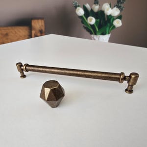 Antique Bronze Retro Knobs and Pulls, Cabinet Handles Unique, Drawer Pull, Dresser Pulls Handles, Cabinet Pulls, Antique Bronze Pulls, Knobs