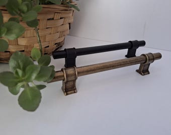 Rustikaler Metallgriff: Antike Bronze, Chrom oder Mattschwarz