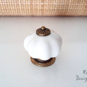 White Pumpkin Knob Vintage Porcelain Knobs Pulls Dresser Knobs Drawer Knobs Dresser Knobs Backplate Cabinet Knobs Farmhouse Decor Hardware