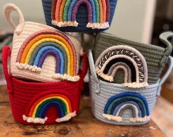 BOHO DECOR || Mini Storage Basket with Rainbow Macrame