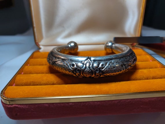 Antique Art Nouveau Silver Cuff