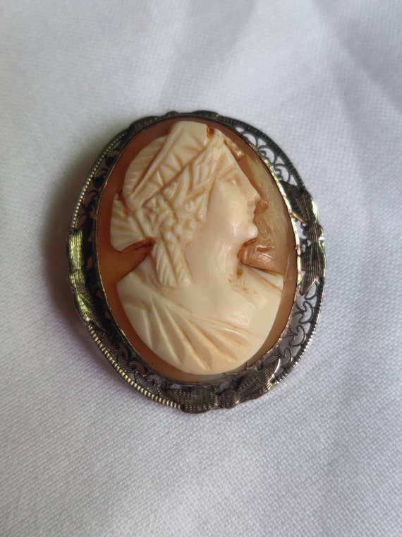 Vintage Sterling Silver Filigree Shell Cameo