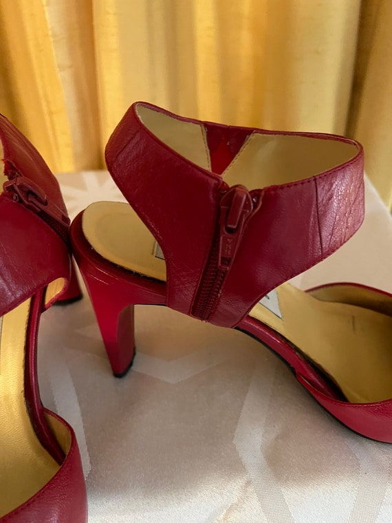 Vintage Red leather Bellini pumps - image 2