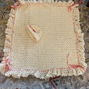 Vintage unisex adjustable baby blanket and cap