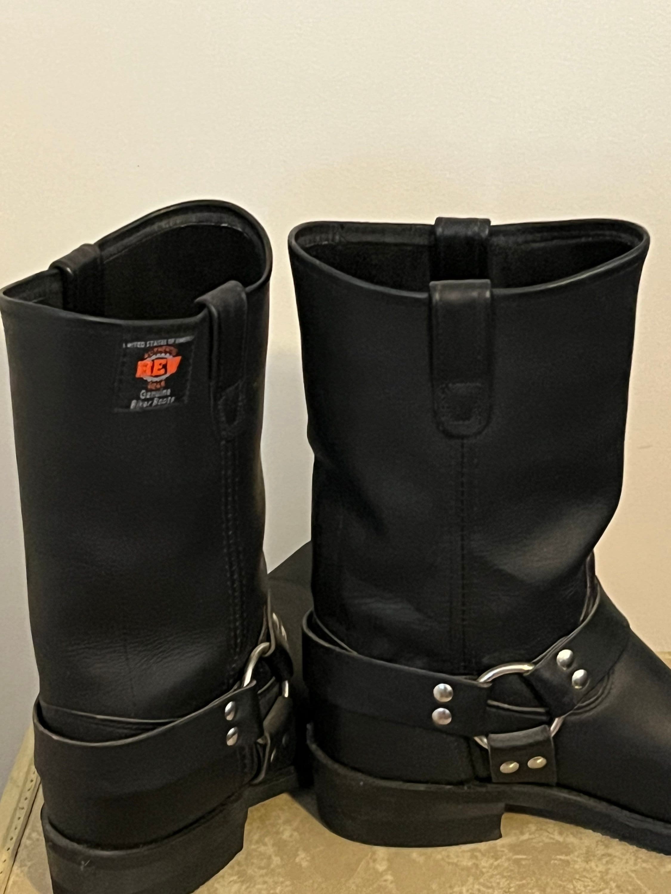 Vintage REV Gear Black Leather Motorcycle Boots | Silver  display picture 3