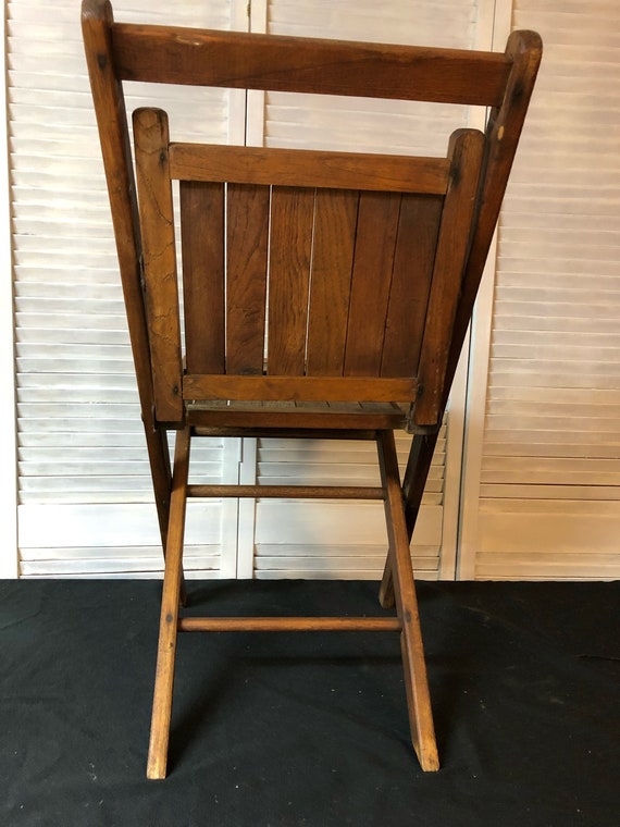 Oak folding 2025 chairs