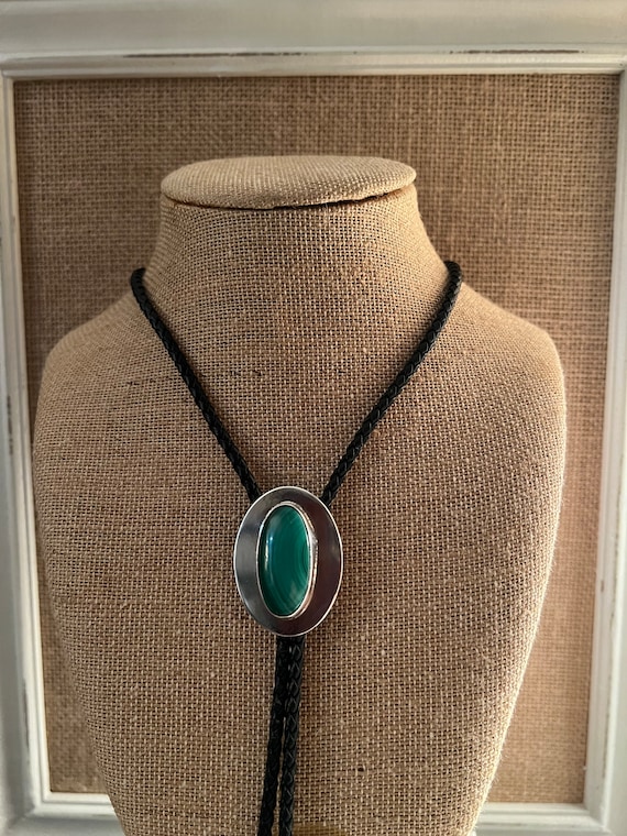 Vintage 80s Navajo bolo tie