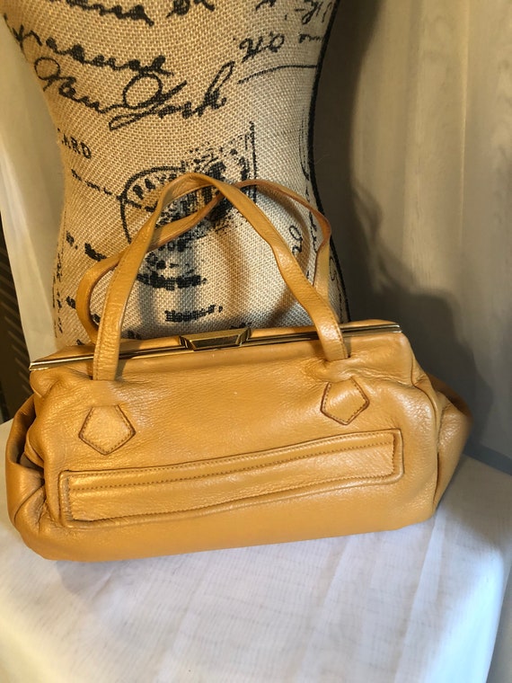 Vintage leather shoulder bag / ladies bags / shoul