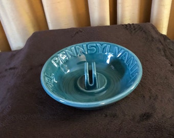 Vintage 1940s Pennsylvania Hotel teal ceramic matches holder ashtray/ match holder/vintage collectible ashtrays