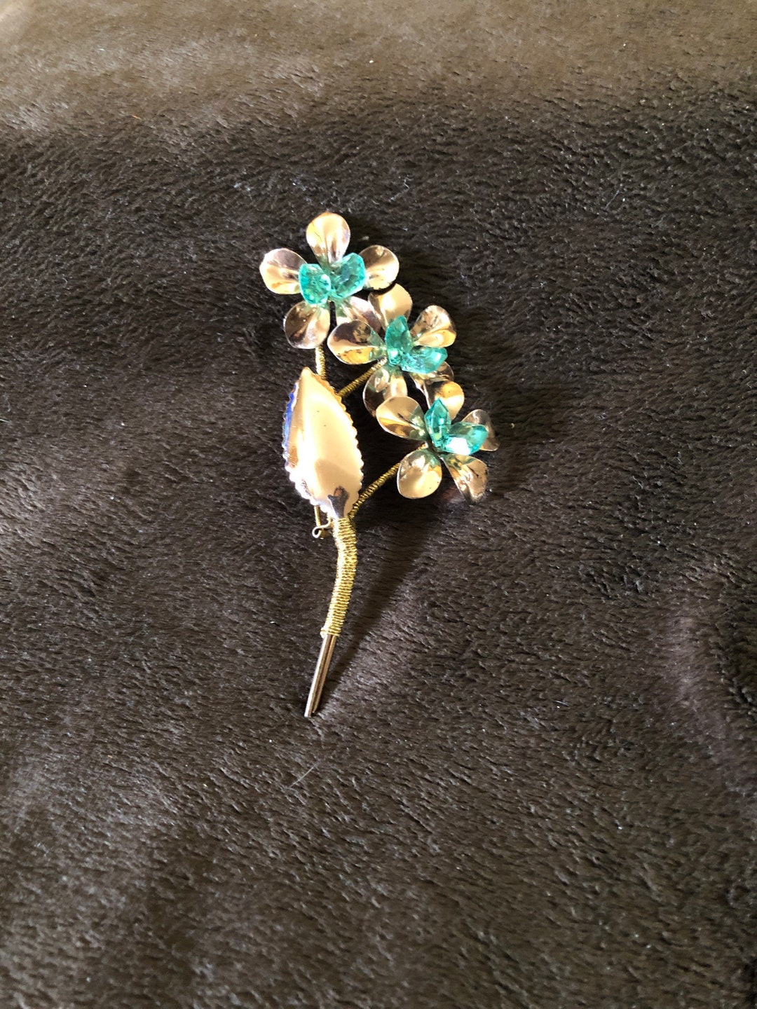 STERLING SILVER floral spray pin gold overlay prong set emerald