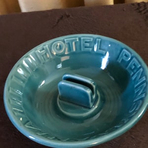 Vintage 1940s Pennsylvania Hotel teal ceramic matches holder ashtray/ match holder/vintage collectible ashtrays image 2
