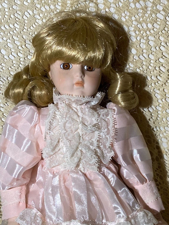 Vintage Heritage Mint Collection 15 Porcelain Doll Etsy