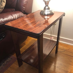 Roman ogee edge table