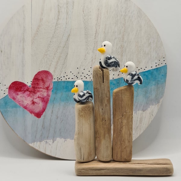 Driftwood with Seagulls, ornament, Handmade gulls, bird gift for her .Home decoration, unique.
