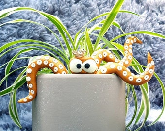 Gold Crown,Plant Accessory. Plant Pet. Glow in the Dark. Quirky. Unusual. Gift Idea. Plant Lover, Tentacle Plant Pot Decoration.kraken