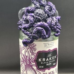 Octopus Sculpture on Bottle, Kraken bottle, Polymer Clay Octopus Ornament, Octopus Gift for Ocean Lover