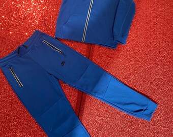 nike joggers suit