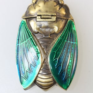 SCARAB BEETLE INSECT Brass Match Safe Vesta Case Green Blue Enamel Wings Vintage