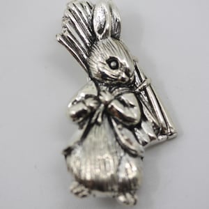 PETER RABBIT Beatrix Potter Silver Brooch