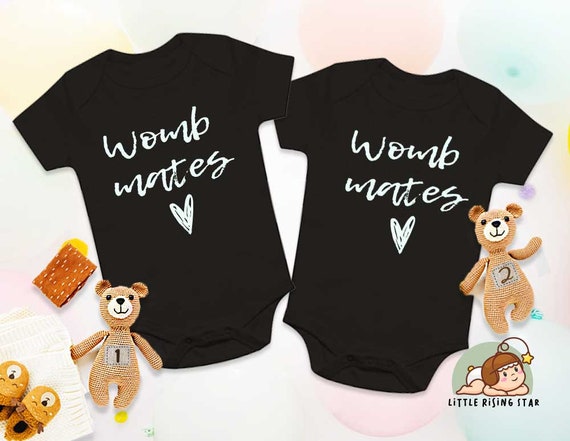 Womb Mates quality triblend Bella&Canvas Kleding Unisex kinderkleding Unisex babykleding Kledingsets Olive and Peach Twin Onesie Set mom of multiples Birthday gift for twins funny onesie set 
