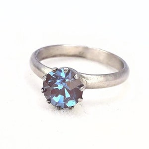 Vintage Sappharine 7mm round, light blue, set in silver plate Ring- 231