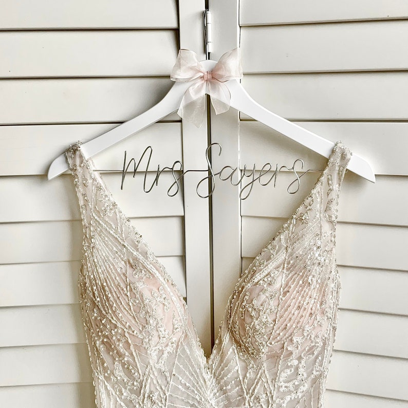 WEDDING DRESS HANGER - Personalised bridal hanger - Wire wedding hanger - Mrs surname gift - Gift for the bride - Bridesmaid proposal gift 