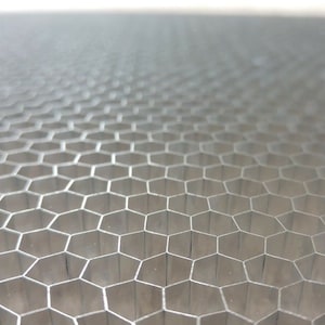 300x200x10mm honeycomb plate with 6,5mm cell size for CO2 laser cutting image 2