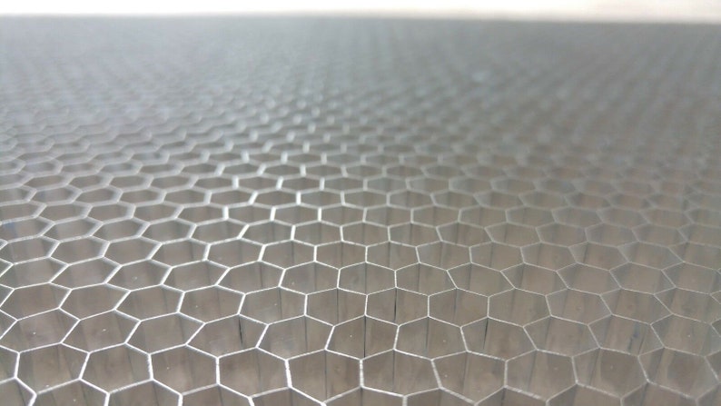 300x200x10mm honeycomb plate with 6,5mm cell size for CO2 laser cutting zdjęcie 2