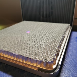 Honeycomb bed for xTool® F1 Ultra & F2 Ultra Laser (frame not included)