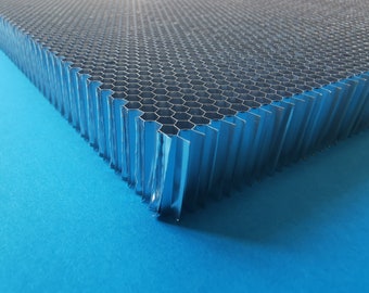 20 mm dikke honingraatplaat met celgrootte van 3,5 mm (1/8 in) voor CO2-lasersnijden - verschillende maten selecteerbaar