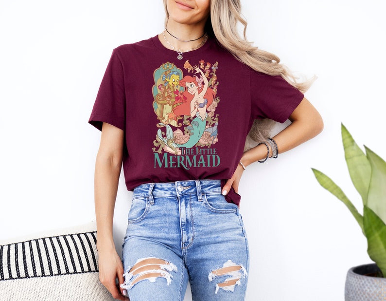 The Little Mermaid Shirt, Disney T-shirt, Women's Little Mermaid Ariel Sweatshirt, Ariel Mermaid Shirt, Disney Ariel Tee, Gifts for Kids bild 5