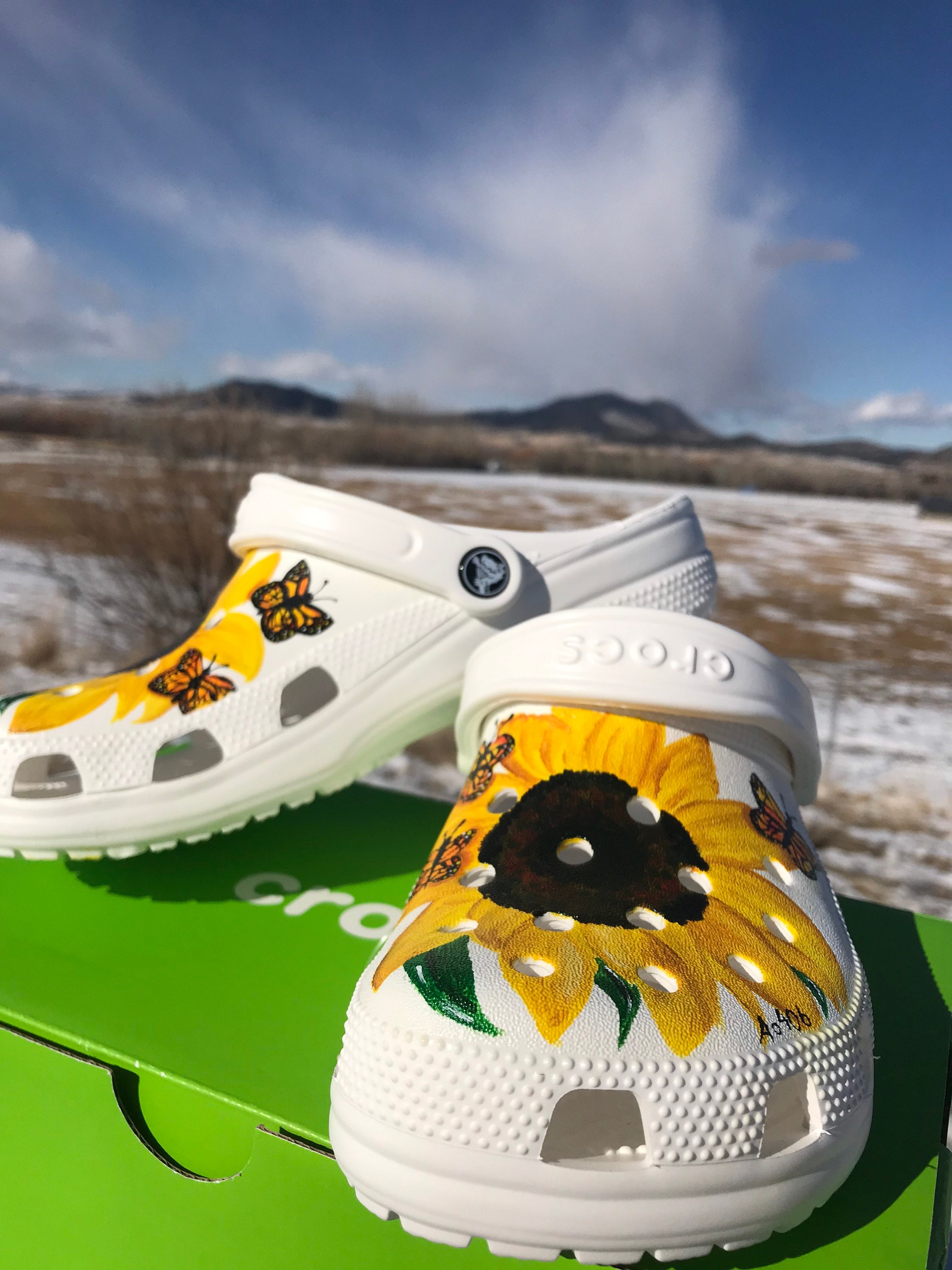 fancy crocs for men
