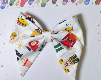 Nutcracker ballet Bow (with hair clip accessory)