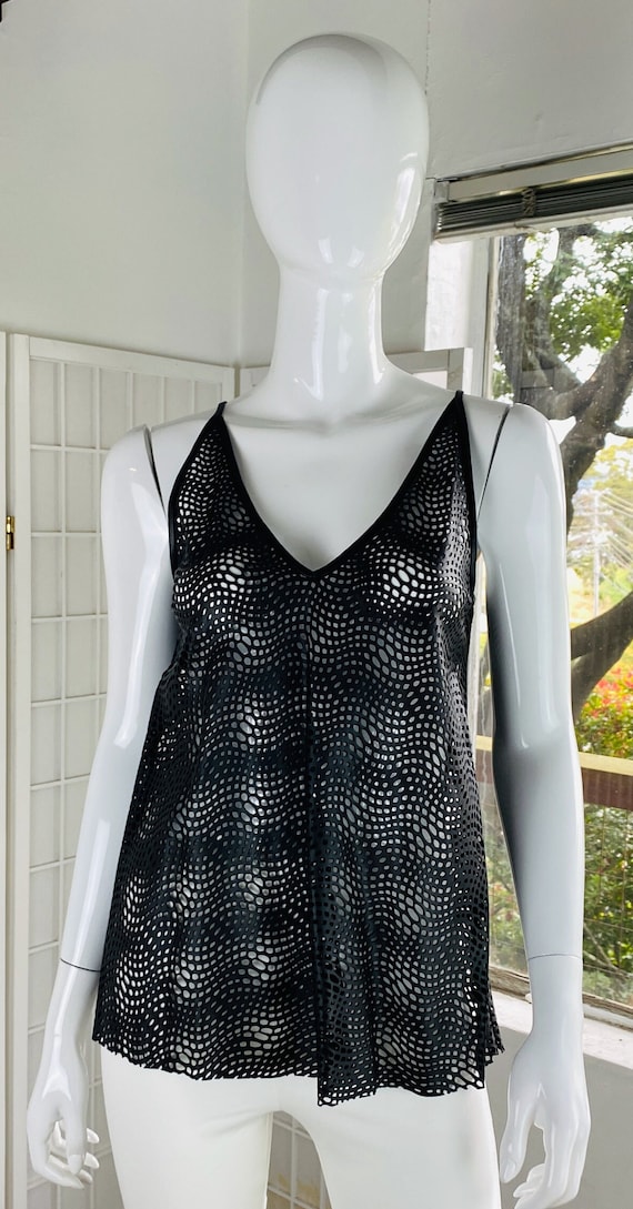 NWT, SUSAN BENDER Black Leather Top, M. - image 4