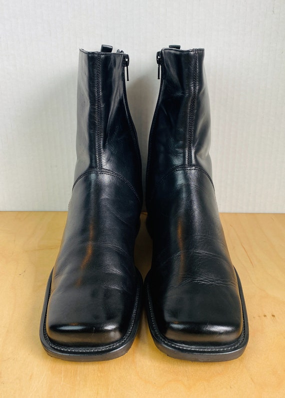 NWOB, Colin Stuart Women Black Boots, 8 B.