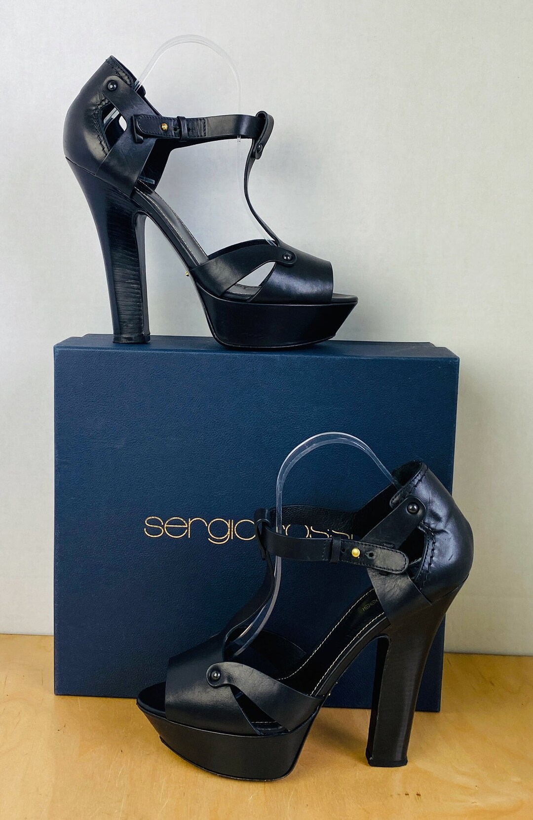 SERGIO ROSSI Black Leather T-strap Platform Sandals, 10. - Etsy