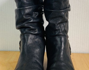 Stuart Weitzman Womens Black Ruched Leather Hidden Wedge Boots, 8 W.
