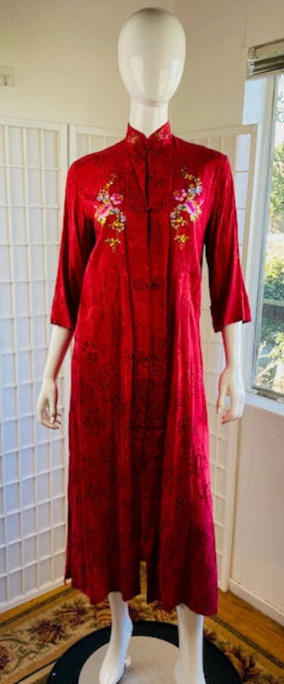 Vintage red embroidered rayon Kimono robe, 2 / 4. - image 7