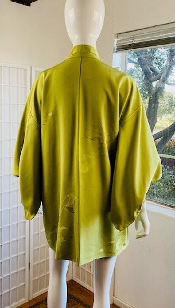 Vintage green hand sewn silk Kimono, Med. - image 6