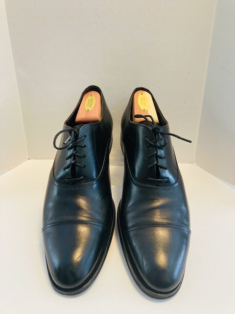 Too Boot New York, Derby, Black Leather Dress Shoes. 10.5  display picture 2