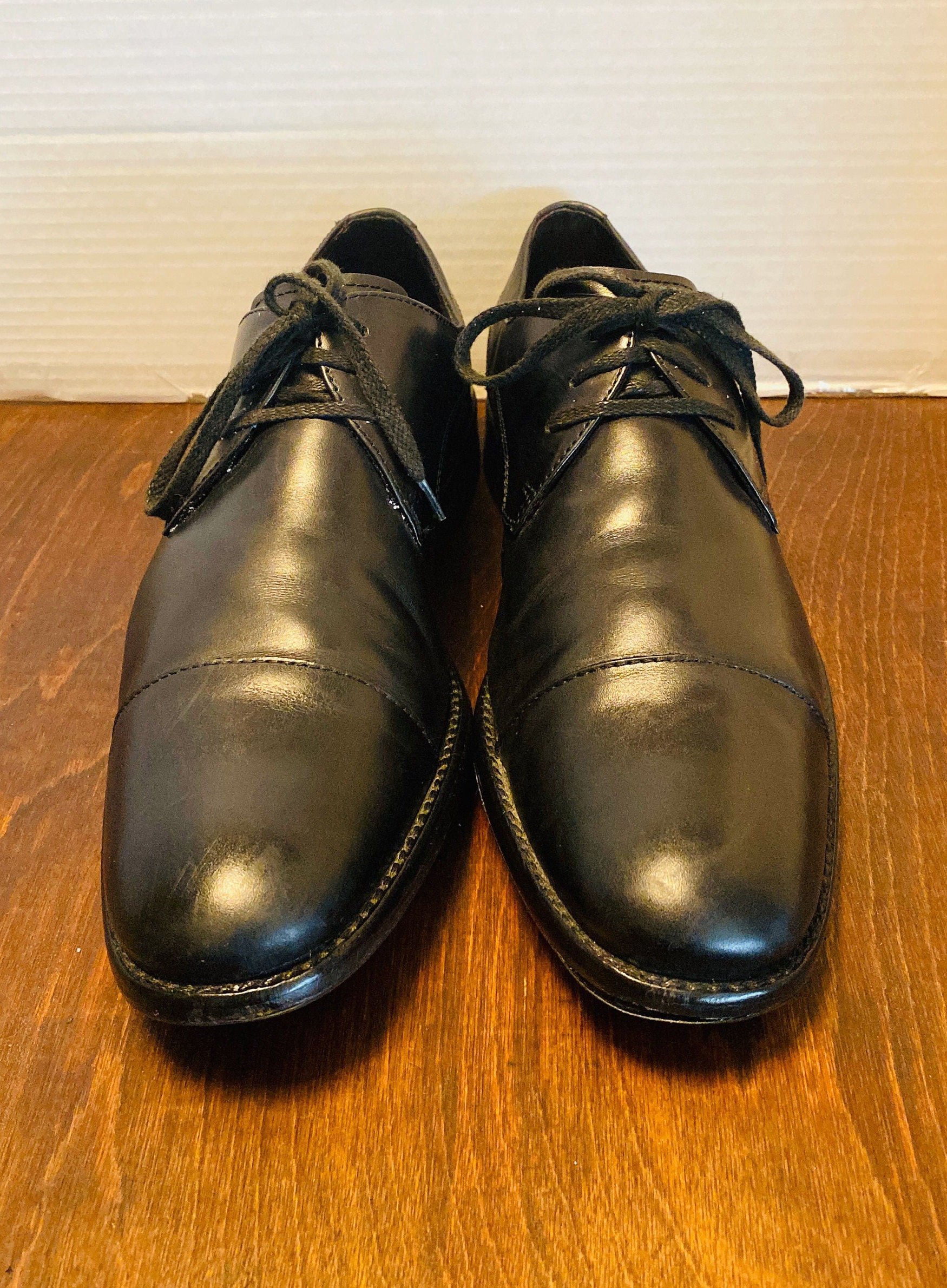 John Varvatos USA Mens Black Leather Cap Toe Oxfords Shoes  display picture 1
