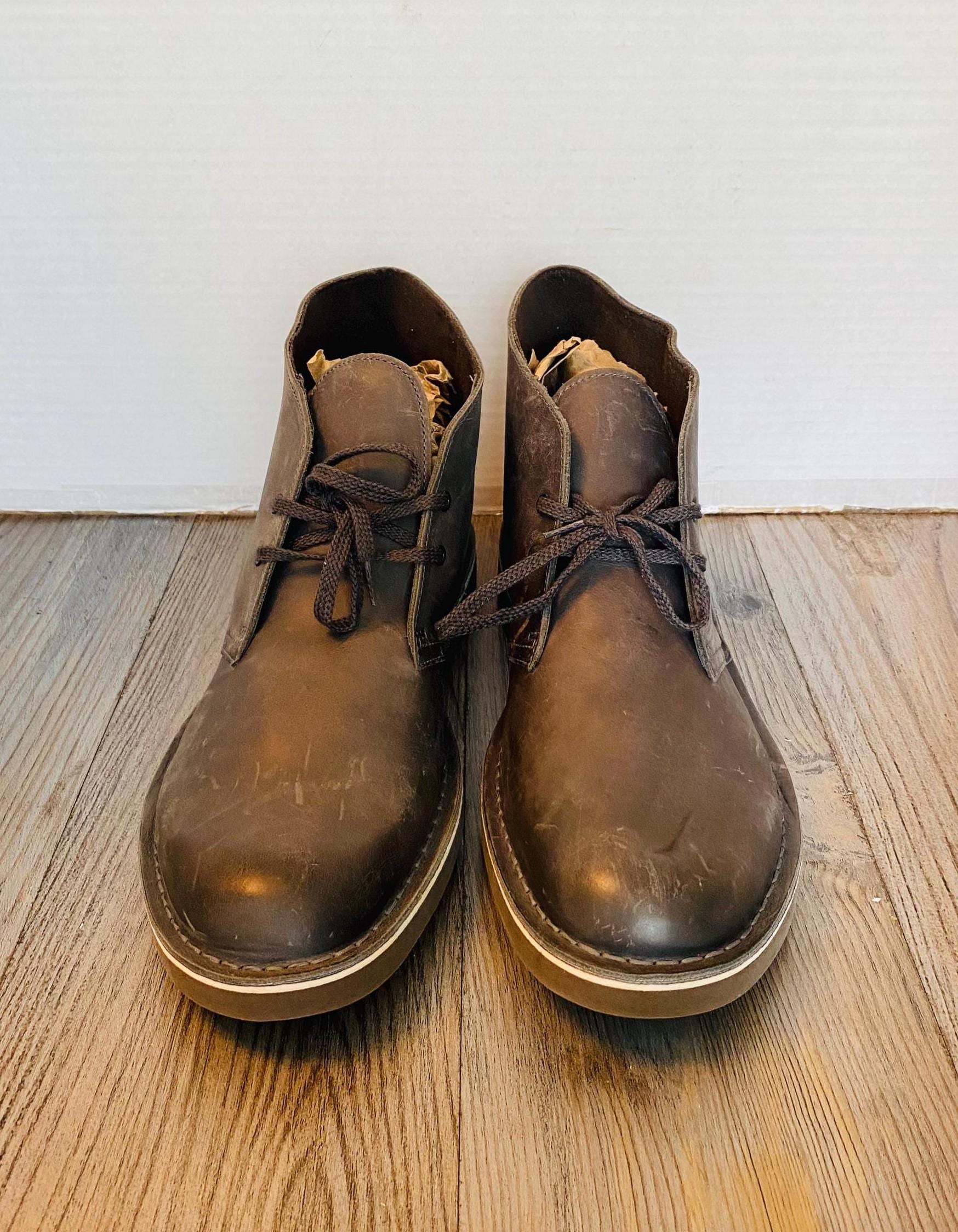 NWOB, Clarks Bushacre 2 Men Gray Leather Chukka Boots, 12 M 