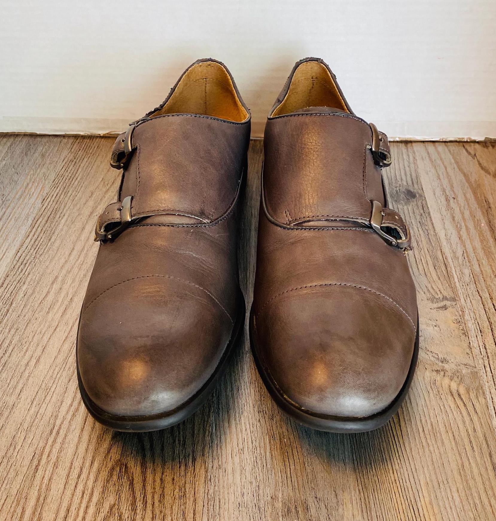 John Varvatos U.S.A. Brown Leather Cap-Toe Derby Shoes 10 John Varvatos Cap Toe Oxford Dress Shoes Brown Men main image 3