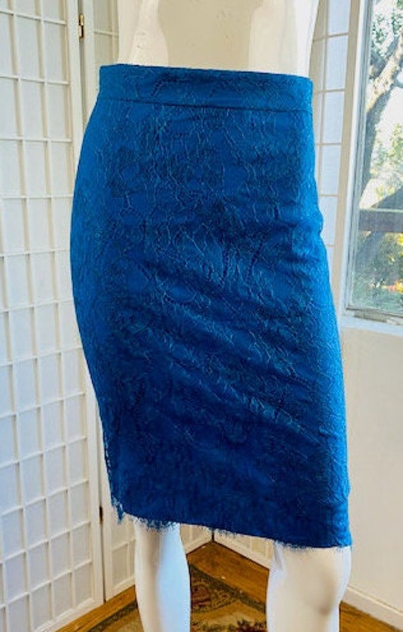 NWT, Pucci, blue lace skirt, 6.